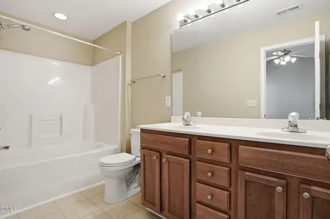 8327 Boca Point Raleigh NC 27616