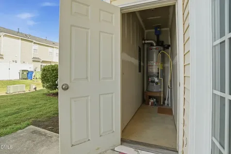 8327 Boca Point Raleigh NC 27616
