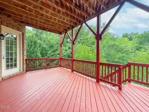 141 Westongate Way Cary NC 27513