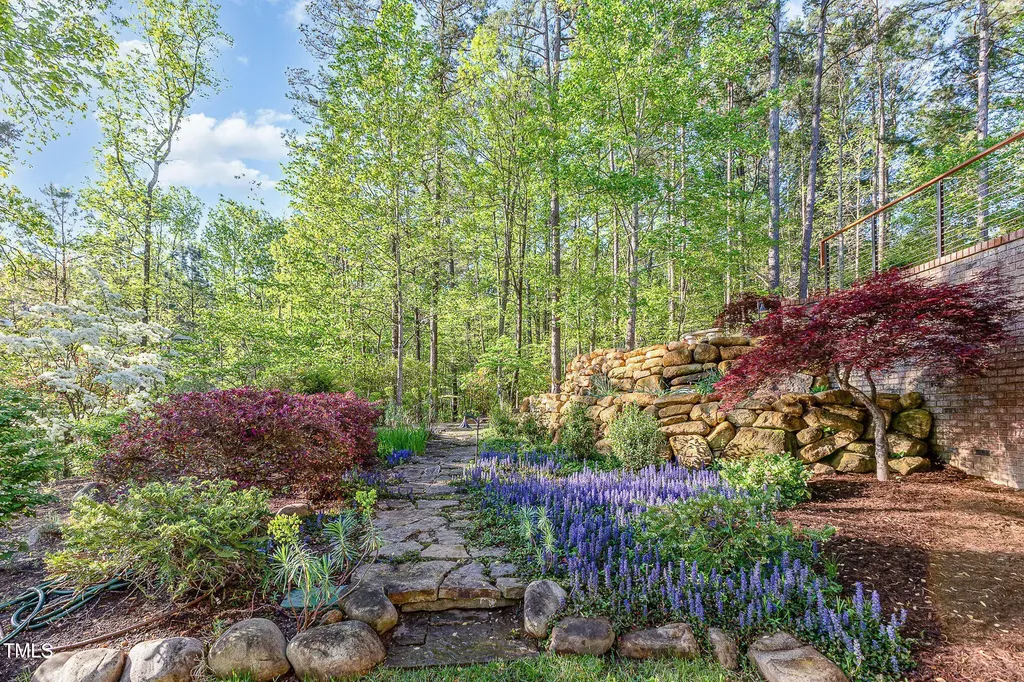 25303 Ludwell Chapel Hill NC 27517