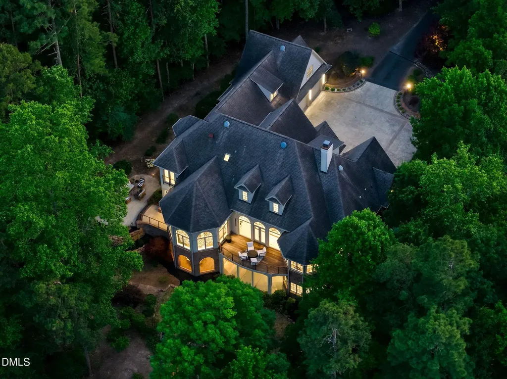 25303 Ludwell Chapel Hill NC 27517