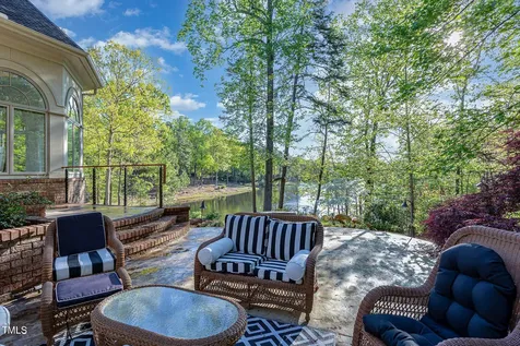 25303 Ludwell Chapel Hill NC 27517