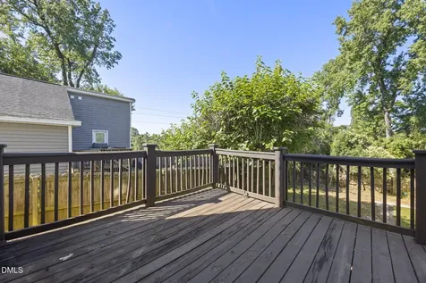 27 Summit Avenue Raleigh NC 27603