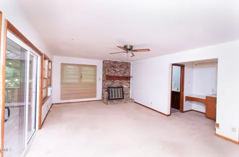 6117 B Applewhite Road Wendell NC 27591
