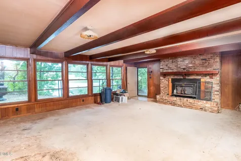 6117 B Applewhite Road Wendell NC 27591