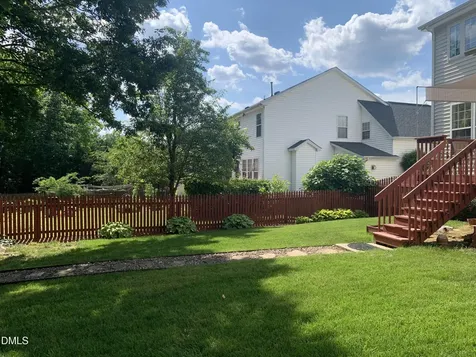 105 New Parkside Drive Chapel Hill NC 27516