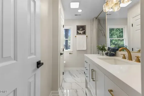 1002 Apache Lane Apex NC 27502