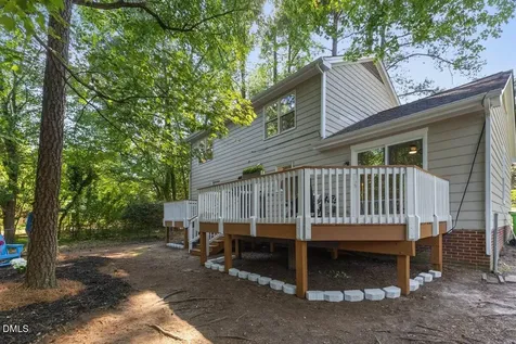 1002 Apache Lane Apex NC 27502