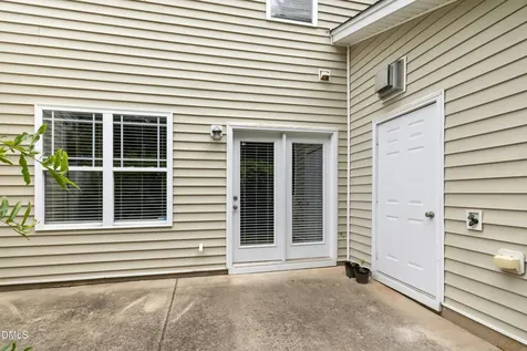 5541 Nur Lane Raleigh NC 27606