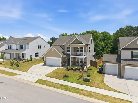 524 Glenwyck Court Fuquay Varina NC 27526