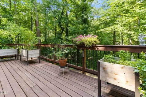 8116 Brookwood Court Raleigh NC 27613
