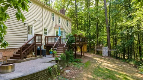 8116 Brookwood Court Raleigh NC 27613