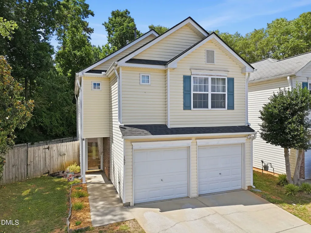 157 Lacombe Court Holly Springs NC 27540