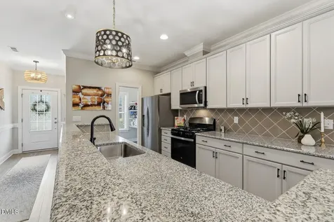 529 Barneswyck Drive Fuquay Varina NC 27526