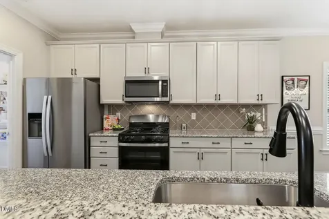529 Barneswyck Drive Fuquay Varina NC 27526