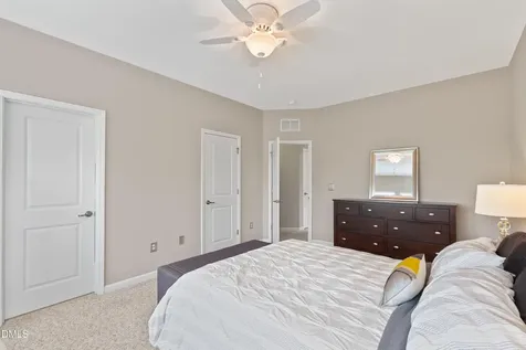 4962 Highcroft Drive Cary NC 27519