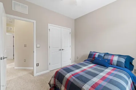 4962 Highcroft Drive Cary NC 27519