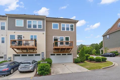 4962 Highcroft Drive Cary NC 27519