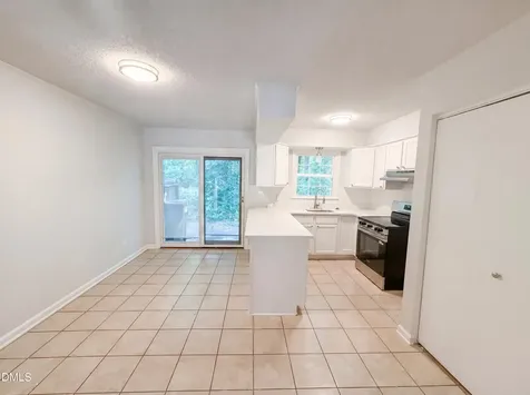 1041 Nottingham Court Cary NC 27511