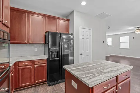 333 Apple Drupe Way Holly Springs NC 27540