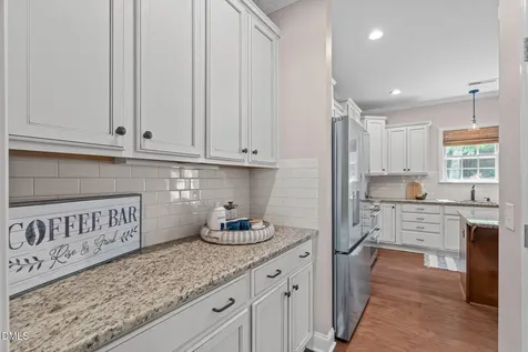6432 Cardinaux Lane Holly Springs NC 27540
