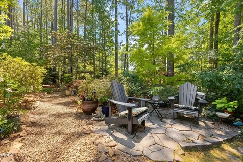 102 Poppleford Place Cary NC 27518