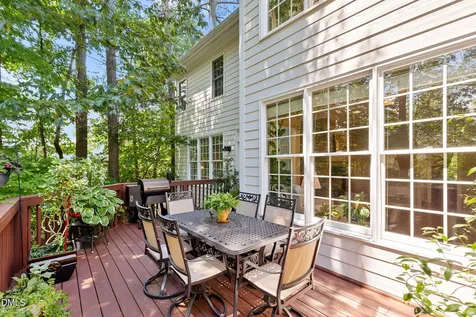102 Poppleford Place Cary NC 27518