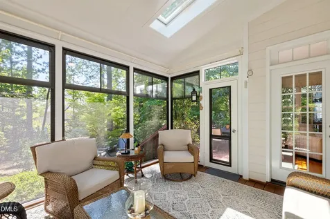 102 Poppleford Place Cary NC 27518