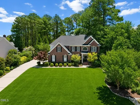 102 Poppleford Place Cary NC 27518