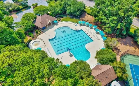 102 Poppleford Place Cary NC 27518