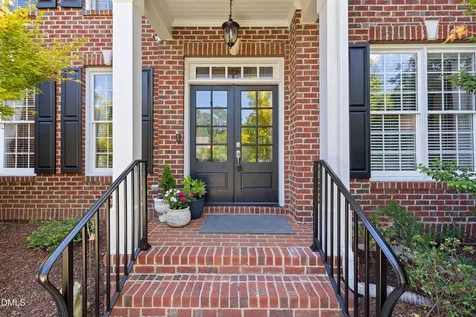 102 Poppleford Place Cary NC 27518