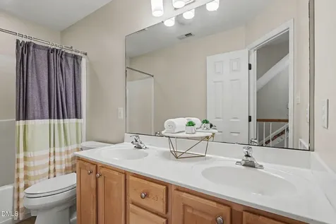 3533 Choplinshire Way Apex NC 27539