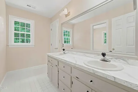 2221 Brisbayne Circle Raleigh NC 27615