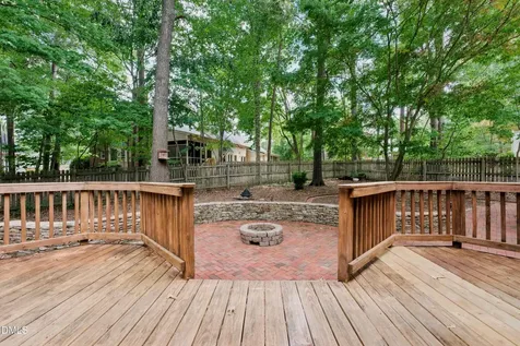 2221 Brisbayne Circle Raleigh NC 27615