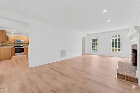 2221 Brisbayne Circle Raleigh NC 27615