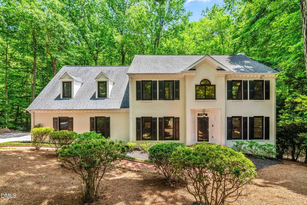 701 Presnell Court Raleigh NC 27615