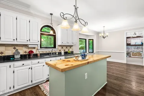 701 Presnell Court Raleigh NC 27615