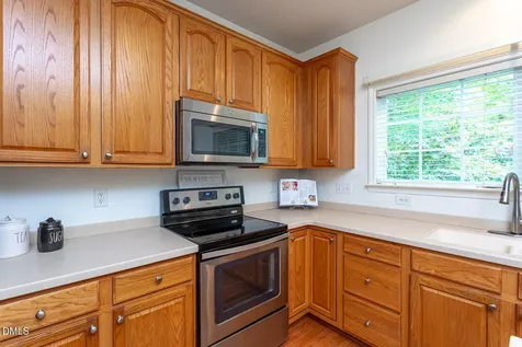 208 Troyer Place Apex NC 27502