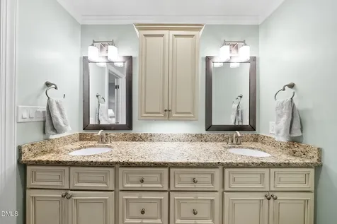 2309 Brisbayne Circle Raleigh NC 27615