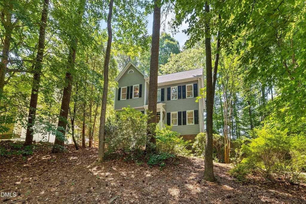 129 Castlefern Drive Cary NC 27513