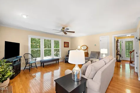 129 Castlefern Drive Cary NC 27513