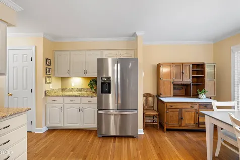 129 Castlefern Drive Cary NC 27513