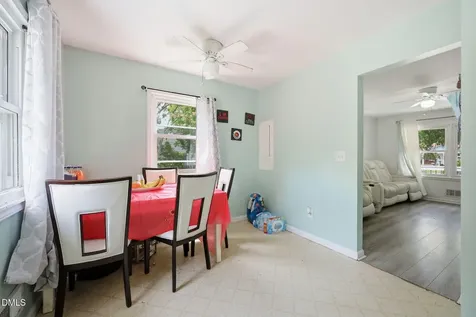 3912 Memory Lane Raleigh NC 27604
