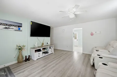 3912 Memory Lane Raleigh NC 27604