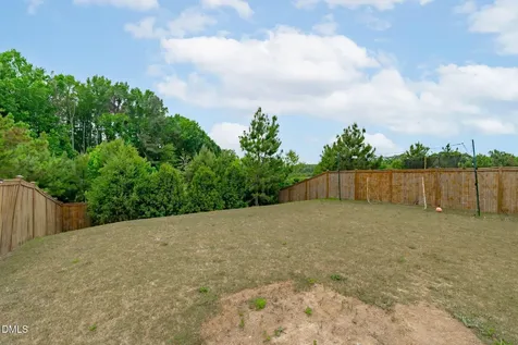 4712 Winnipesaukee Lane Fuquay Varina NC 27526
