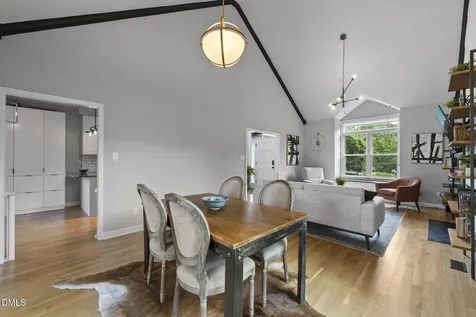 105 Callard Run Chapel Hill NC 27514