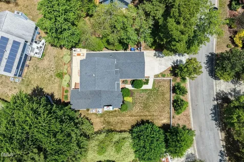 105 Callard Run Chapel Hill NC 27514
