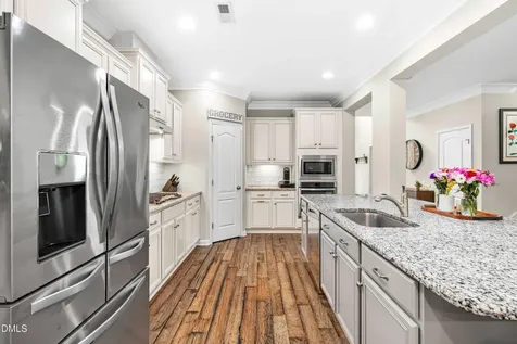 5 Pearl Mill Court Durham NC 27703