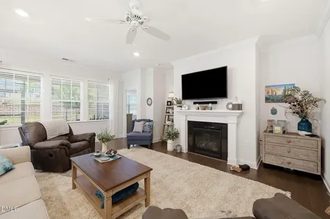 1210 Ballerina Lane Durham NC 27703