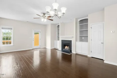 2533 Bay Harbor Drive Raleigh NC 27604